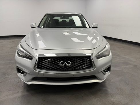 Used 2019 INFINITI Q50 Luxe w/ Essential Package (3.0T Luxe) AWD/4WD image 14