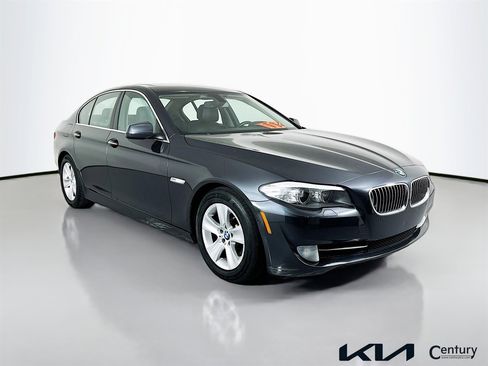 Used 2013 BMW 528i Sedan image 3