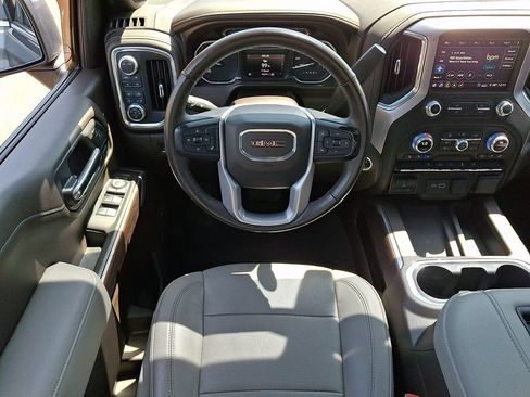 Used 2020 GMC Sierra 1500 SLT w/ SLT Premium Package AWD/4WD image 11