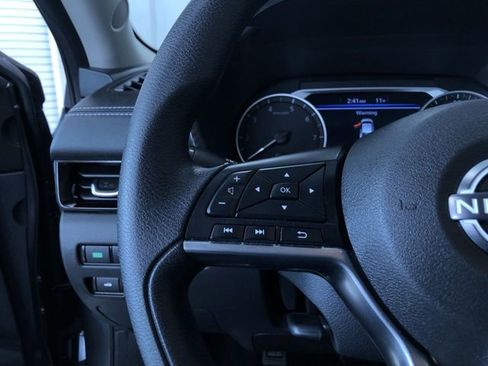 Used 2024 Nissan Sentra SV image 26