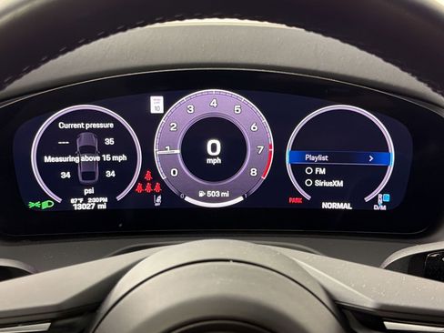 Certified 2025 Porsche Panamera image 27