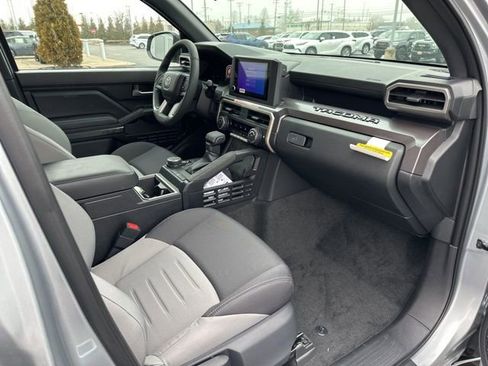 New 2026 Toyota Tacoma TRD Off-Road AWD/4WD image 22