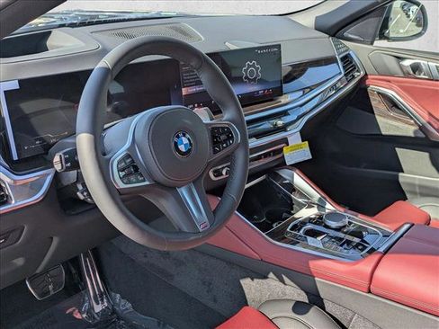 New 2026 BMW X6 xDrive40i image 3