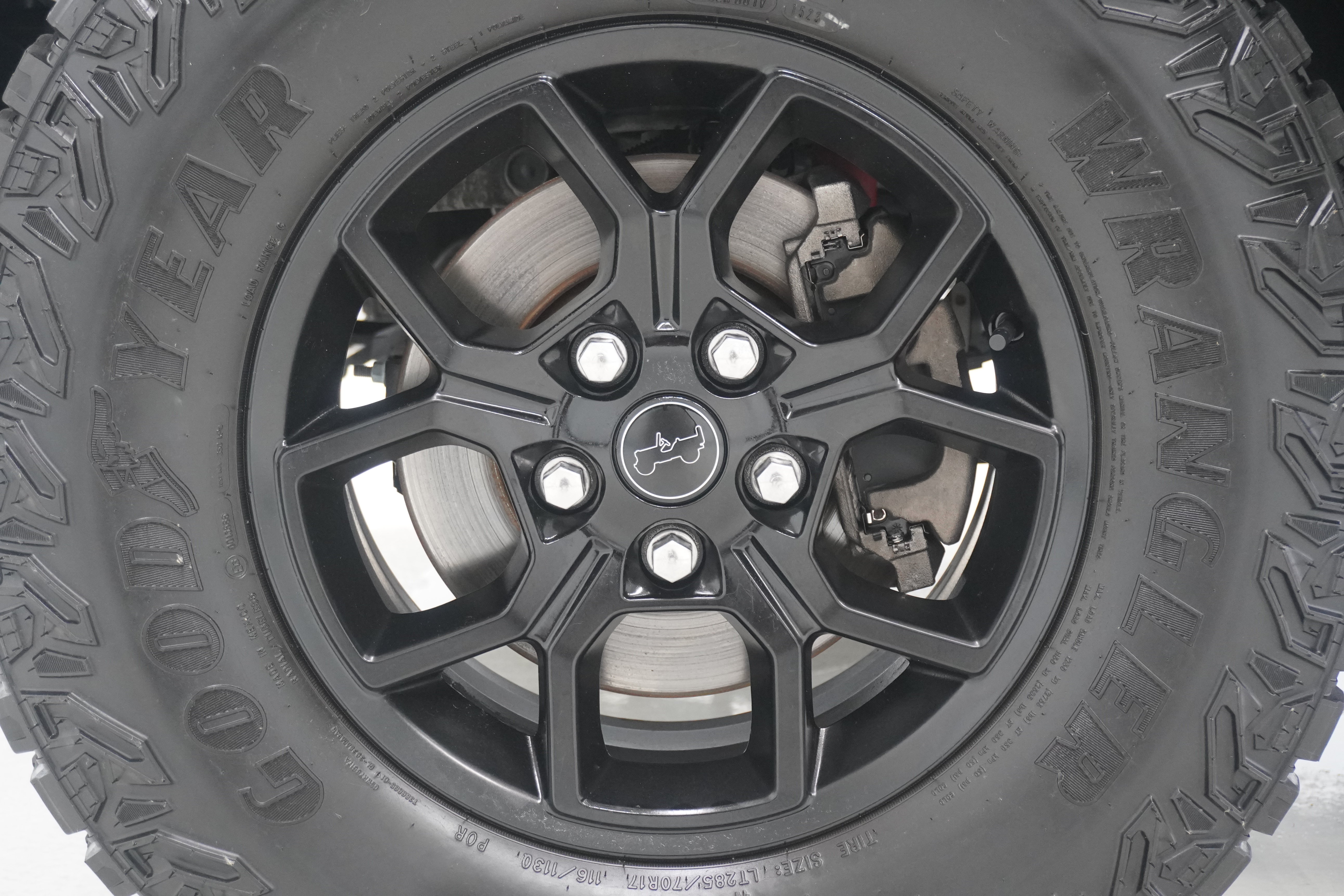 Used 2024 Jeep Wrangler Unlimited Sport AWD/4WD image 29