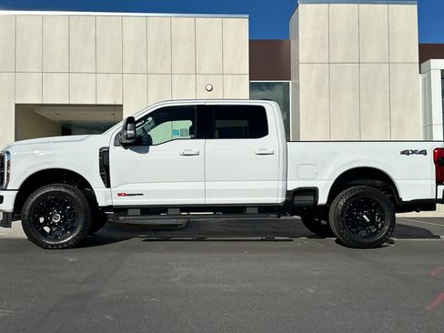 New 2026 Ford F250 Lariat w/ Black Appearance Package image 6