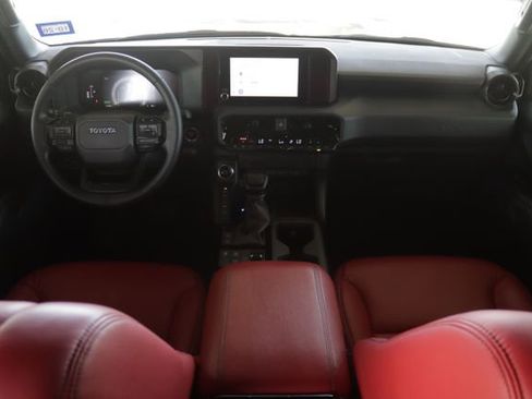 Used 2024 Toyota Land Cruiser image 27