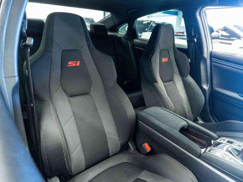 Used 2018 Honda Civic Si image 15
