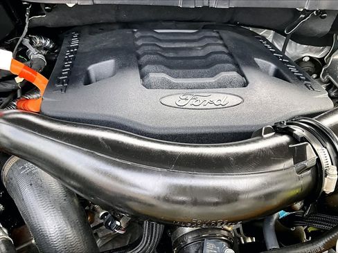 Used 2023 Ford F150 XLT w/ Equipment Group 302A High image 32