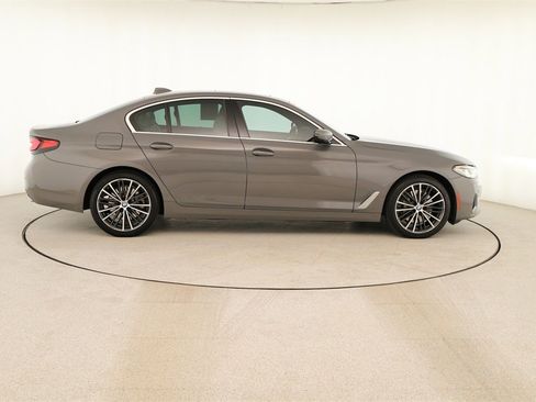 Used 2022 BMW 540i w/ M Sport Package image 8