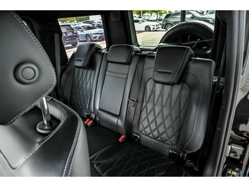 Used 2022 Mercedes-Benz G 550 image 14