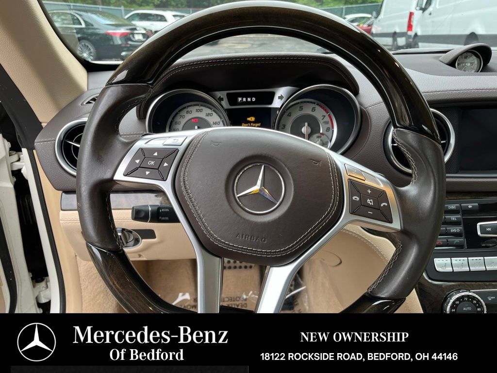 Used 2013 Mercedes-Benz SL 550 image 18