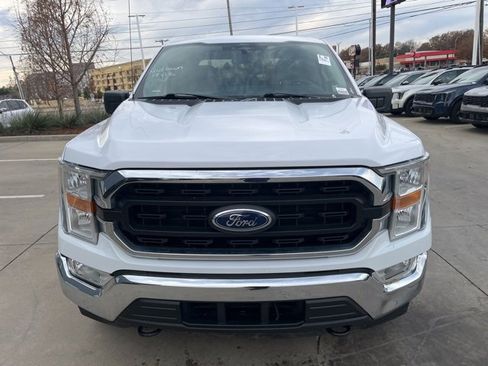 Used 2021 Ford F150 XLT image 3