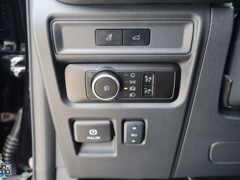 Used 2023 Ford Expedition Max Limited AWD/4WD image 13