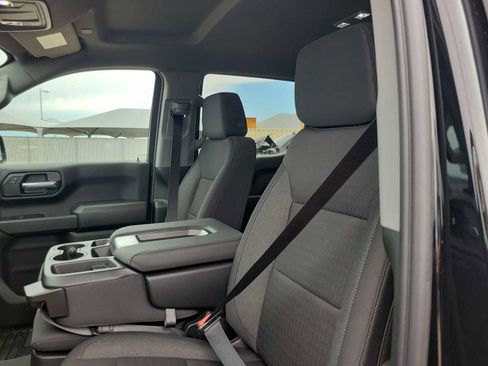 New 2026 Chevrolet Silverado 1500 Custom RWD image 15