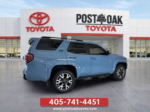 Used 2026 Toyota 4Runner TRD Sport Premium AWD/4WD image 11