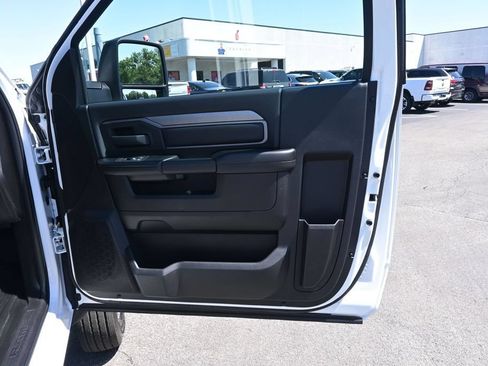 New 2026 RAM 5500 Tradesman AWD/4WD image 16