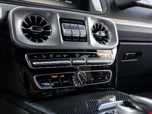 Used 2023 Mercedes-Benz G 63 AMG 4MATIC image 25