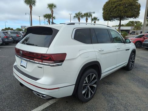 New 2026 Volkswagen Atlas SEL Premium R-Line image 7