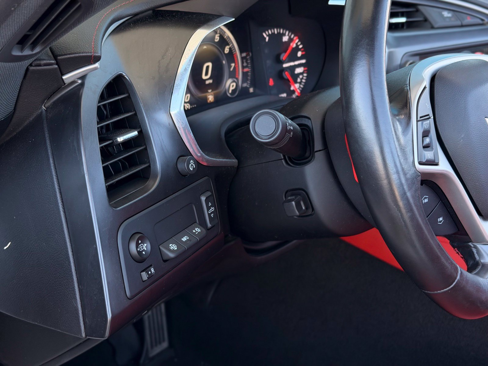 Used 2017 Chevrolet Corvette Grand Sport RWD image 42