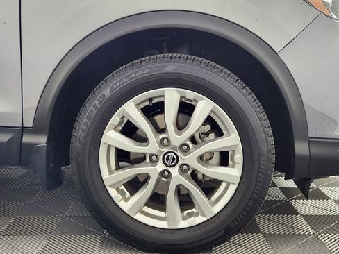 Used 2021 Nissan Rogue Sport SV AWD/4WD image 21