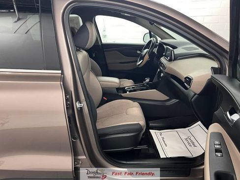 Used 2019 Hyundai Santa Fe SEL FWD image 41