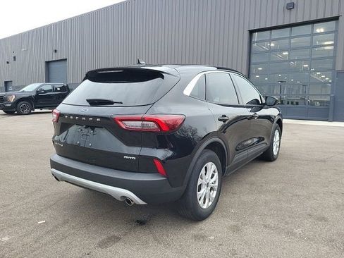 Used 2023 Ford Escape Active image 3