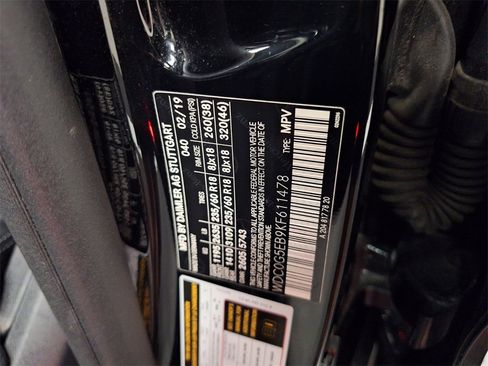 Used 2019 Mercedes-Benz GLC 350e 4MATIC image 29