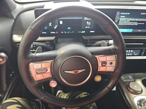 Used 2023 Genesis GV60 Performance AWD/4WD image 5