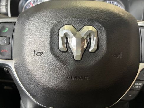 Used 2020 RAM 1500 Laramie AWD/4WD image 20
