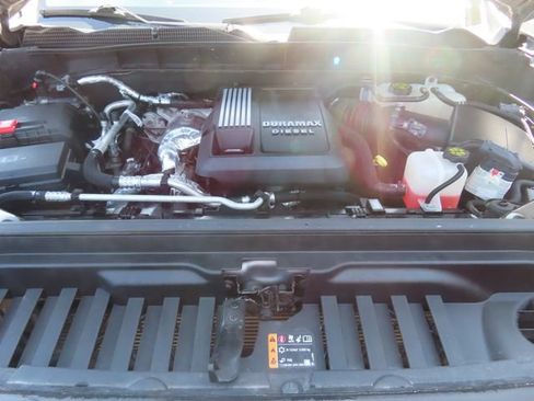 Used 2022 GMC Sierra 1500 Elevation AWD/4WD image 12