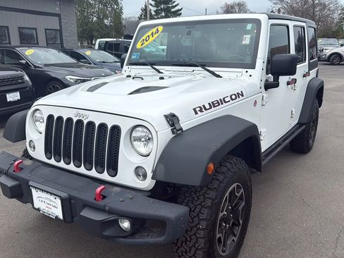 Used 2014 Jeep Wrangler Unlimited Rubicon AWD/4WD image 3