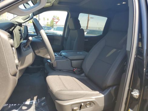 New 2026 Chevrolet Silverado 1500 Custom Trail Boss AWD/4WD image 18