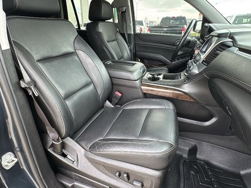 Used 2019 Chevrolet Tahoe LT image 32