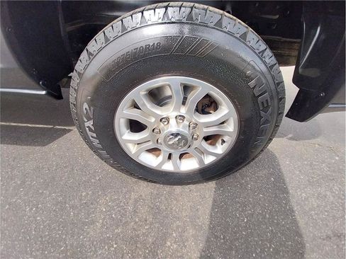 Used 2020 RAM 2500 Tradesman AWD/4WD image 10