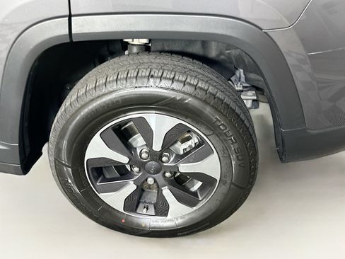 Used 2022 Jeep Grand Cherokee Limited 4xe AWD/4WD image 11