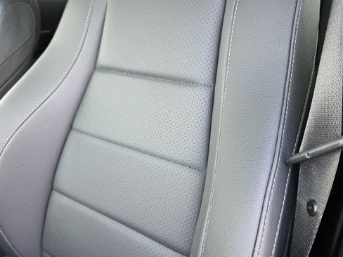 Used 2025 Mercedes-Benz GLE 350 4MATIC image 14