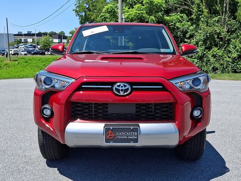 Certified 2021 Toyota 4Runner TRD Off-Road Premium w/ Moonroof Package AWD/4WD image 2