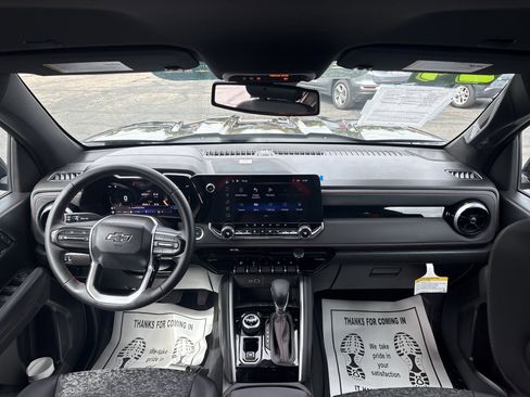 Certified 2024 Chevrolet Colorado Z71 w/ Z71 Convenience Package 2 image 16