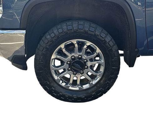Used 2024 Chevrolet Silverado 2500 LTZ w/ LTZ Plus Package AWD/4WD image 30