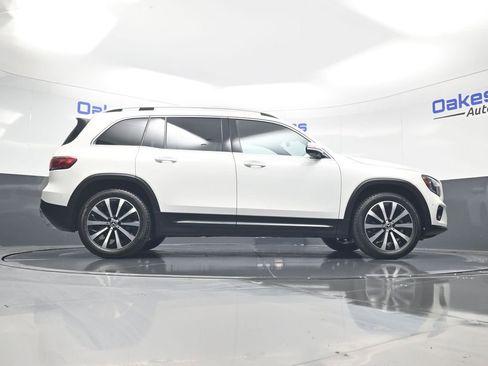 Used 2023 Mercedes-Benz GLB 250 4MATIC image 43