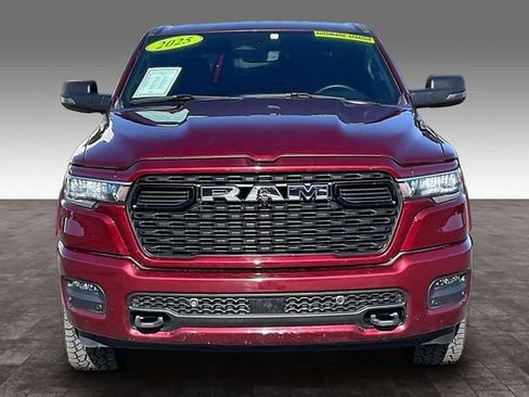 Used 2025 RAM 1500 Big Horn AWD/4WD image 3