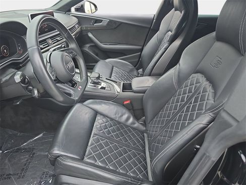 Used 2019 Audi S5 Premium Plus w/ Premium Plus image 18