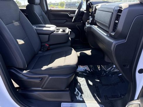 Used 2024 Chevrolet Silverado 1500 RST w/ Z71 Off-Road Package AWD/4WD image 19