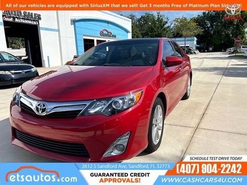 Used 2012 Toyota Camry XLE image 1