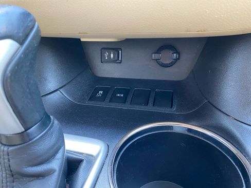 Used 2015 Toyota Highlander XLE image 21