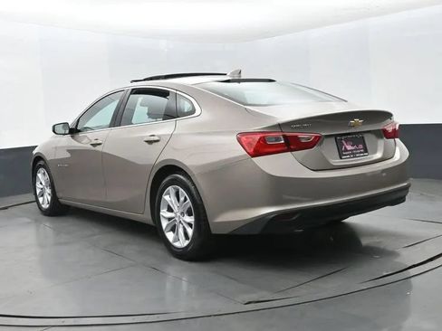 Used 2023 Chevrolet Malibu LT FWD image 9