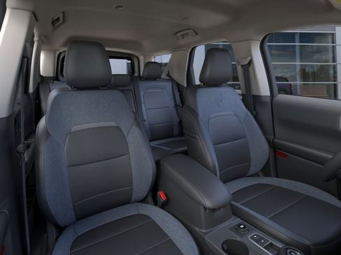 New 2025 Ford Bronco Sport Outer Banks image 11