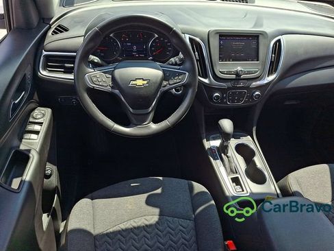 Used 2022 Chevrolet Equinox LT AWD/4WD image 11
