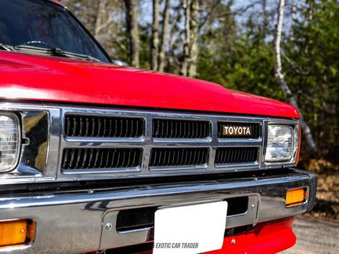 Used 1986 Toyota Pickup 4x4 Regular Cab Turbo image 52