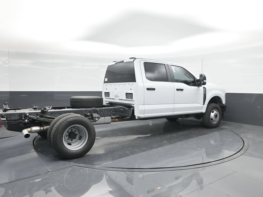 New 2025 Ford F350 XL AWD/4WD image 14